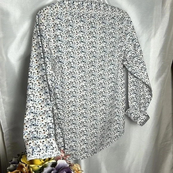 AKA Men shirt,size SM,NWT,slim fit ,100  cotton,career,white,small floral print. - Picture 7 of 16